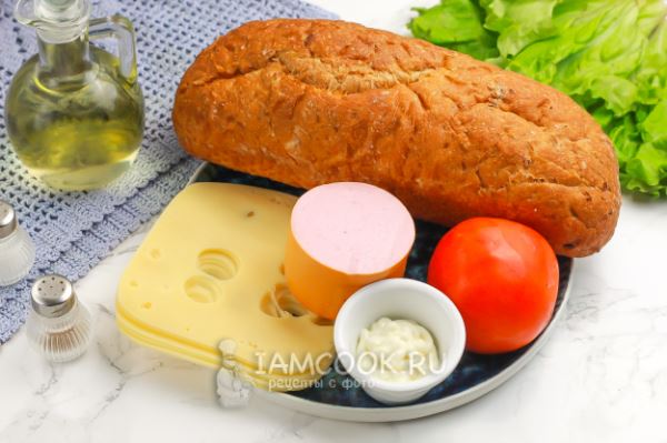 Чиабатта с колбасой и сыром