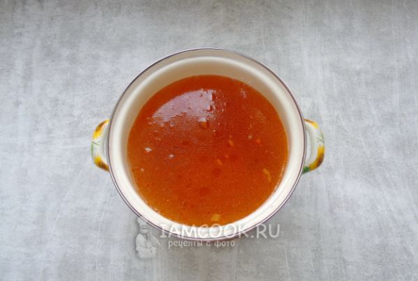 Харчо с солеными огурцами
