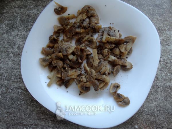Салат «Ночь» с курицей