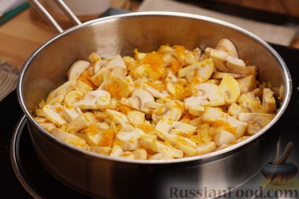 Сырный суп с грибами
