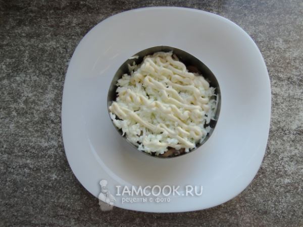 Салат «Ночь» с курицей