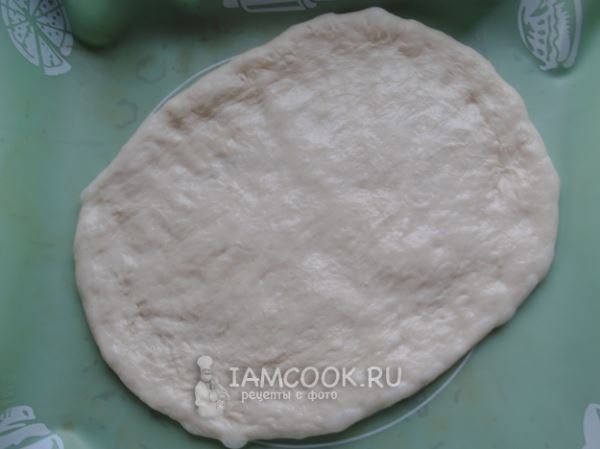 Лепешка с тунцом