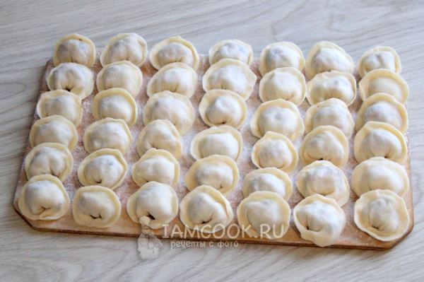 Пельмени с сушеными грибами