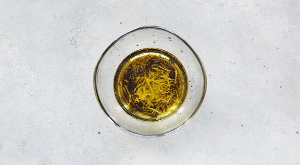 Салат Восторг с курицей и морковкой