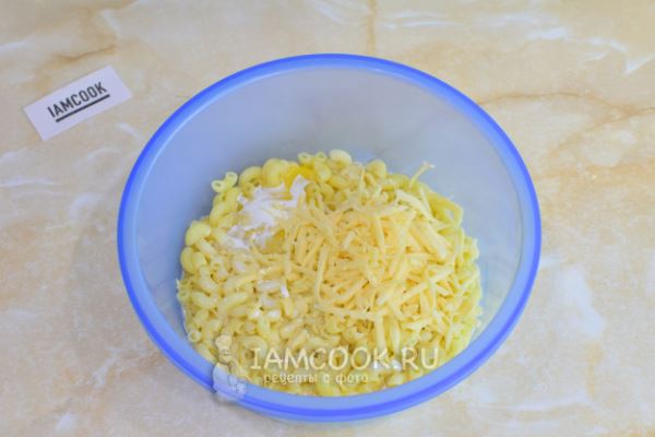 Запеканка из макарон с индейкой в духовке