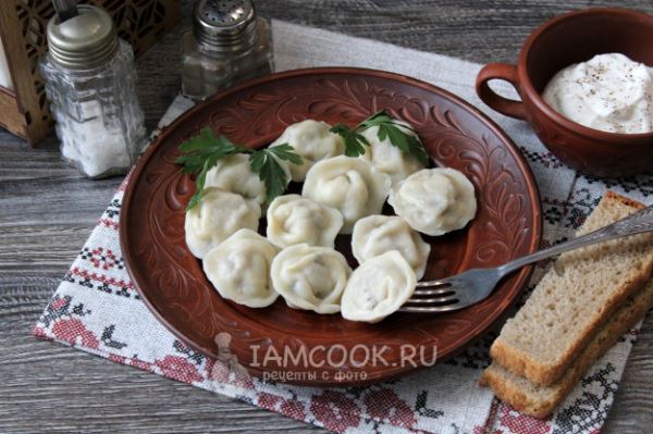 Пельмени с сушеными грибами