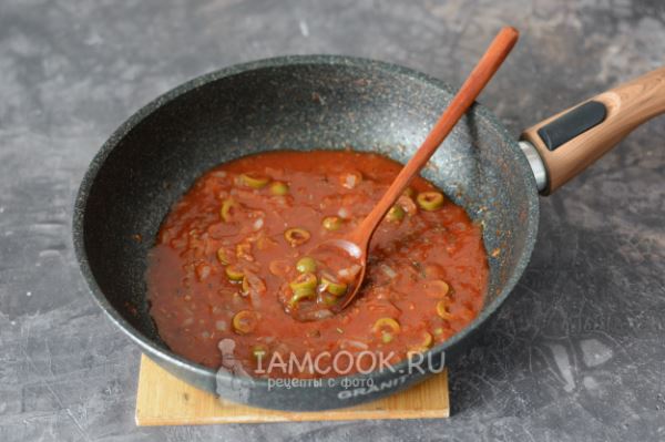 Томатный соус с оливками (постный)